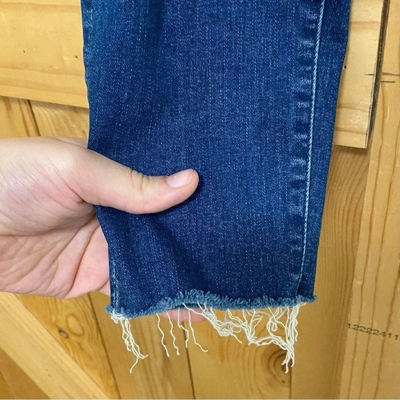 Mother High Wasted Looker Ankle Fray Jeans - Picture 4 of 9